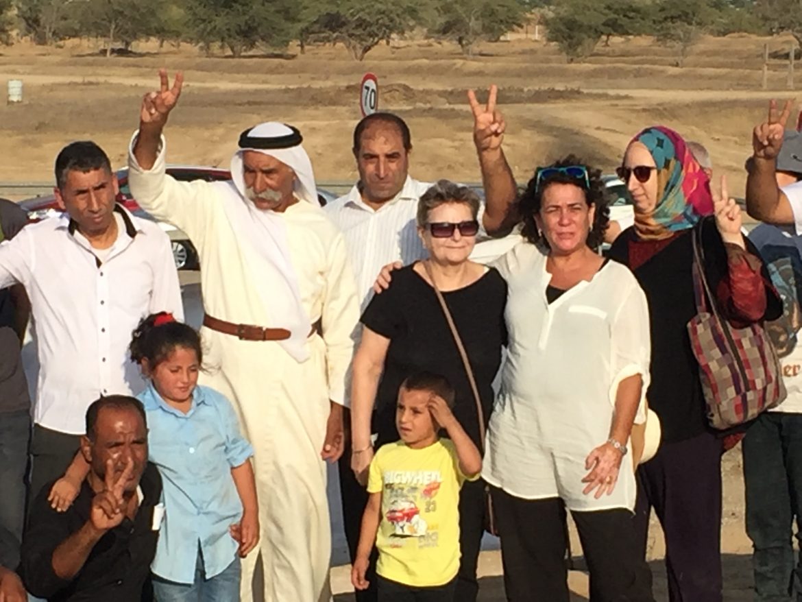 Image of Palestinians and Israelis at a peace vigil